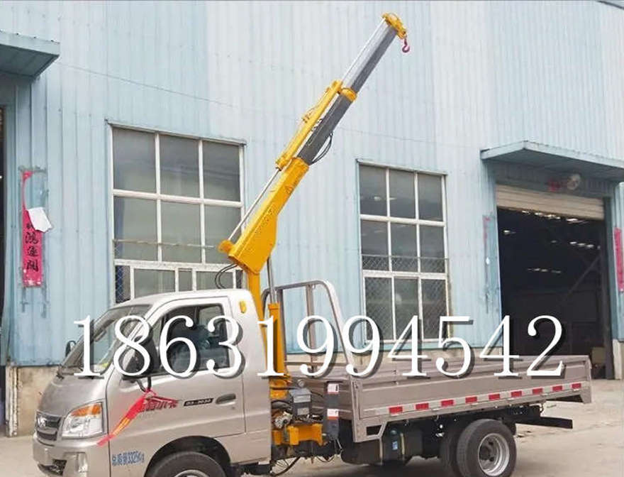 宁远县车载吊机四不像随车吊那里有小型履带吊5吨宁远县当地油压随车吊车载吊机